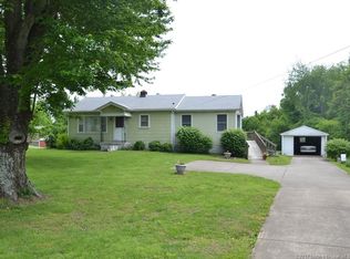 4012 Reas Ln, New Albany, IN 47150
