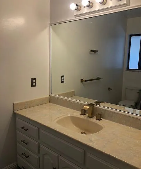 985 Bermuda Dr — Photo 13