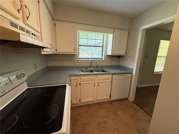 4th image of 2632 Arc Rd