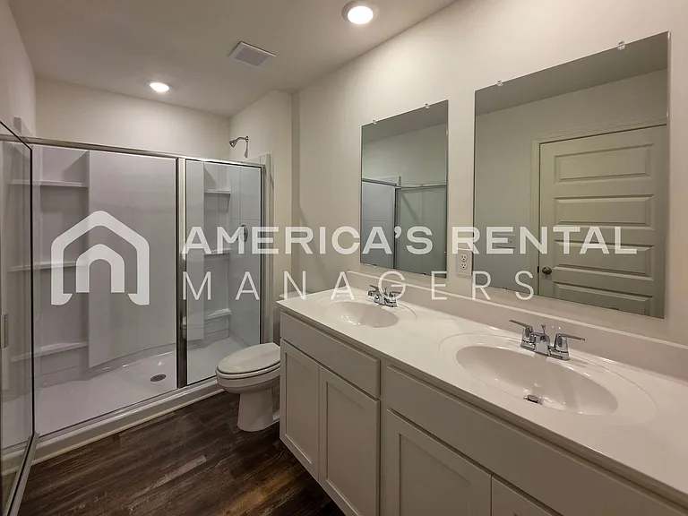 636 Wenonah Way — Photo 46