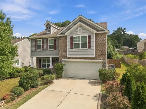 4176 Northrop Dr, Haw River, NC 27258