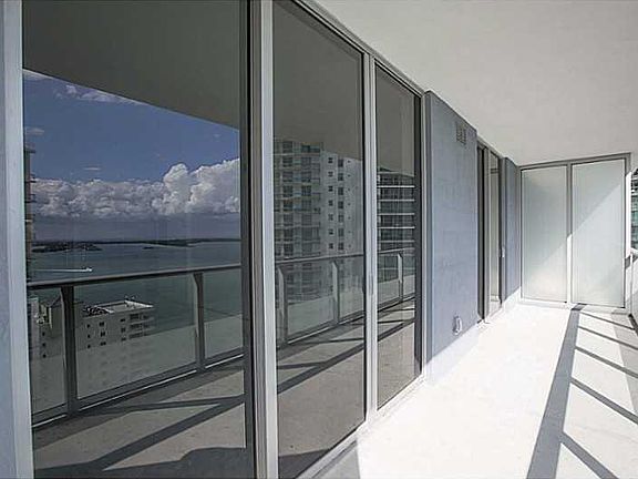 2nd image of 01300 Brickell Bay Dr APT 2305
