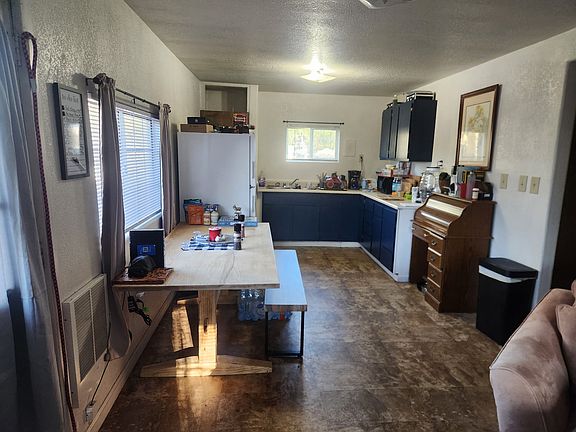 2nd image of 5455 Live Oak Dr