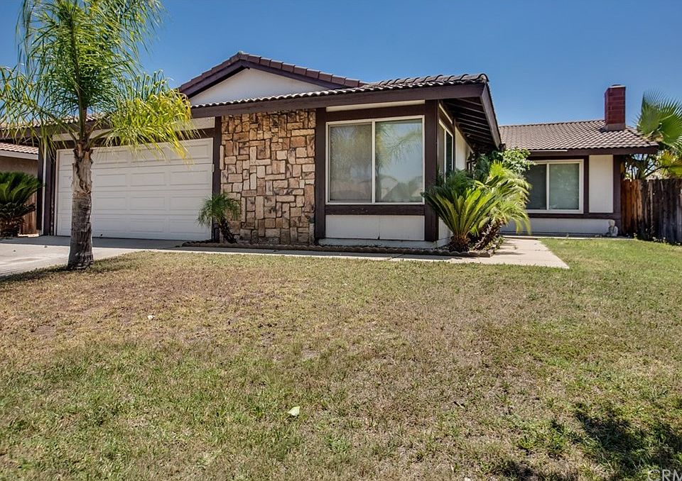 1st image of 12910 Glenmere Dr