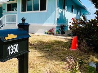 1350 Akahai St #F, Kailua, HI 96734