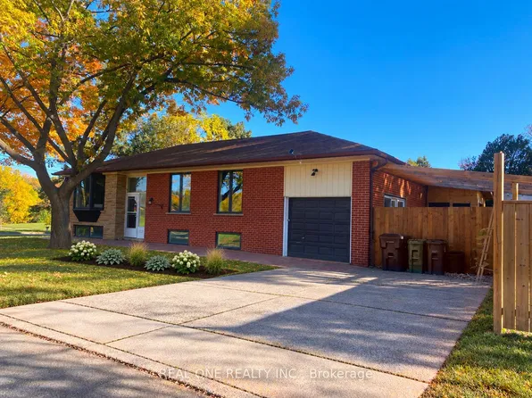 149 Bishop Ave, Toronto, ON M2M 1Z7