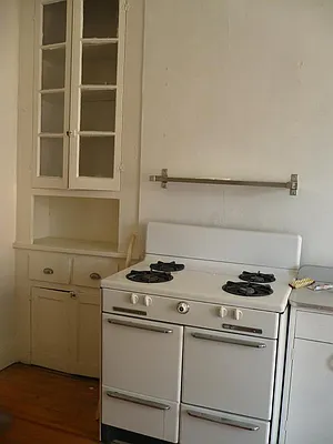 Rented by Brooklyn Real Estate Services | media 14