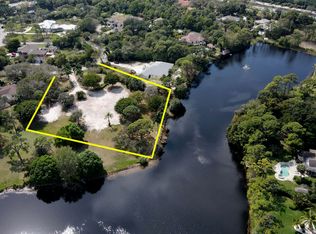 149 Caribbean Ct, Naples, FL 34108