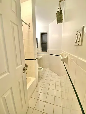 Rented by Corcoran | media 26