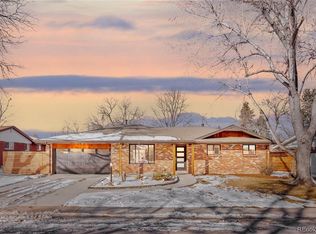 5955 S Logan Ct, Centennial, CO 80121