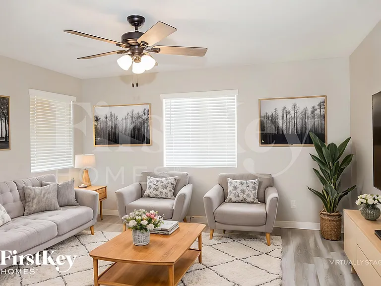6074 Peaceful Creek St — Photo 4