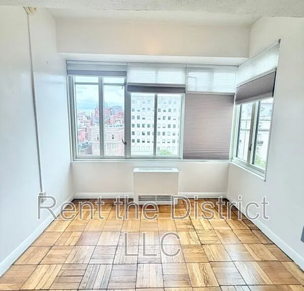 1727 Massachusetts Ave NW #606 — Photo 3
