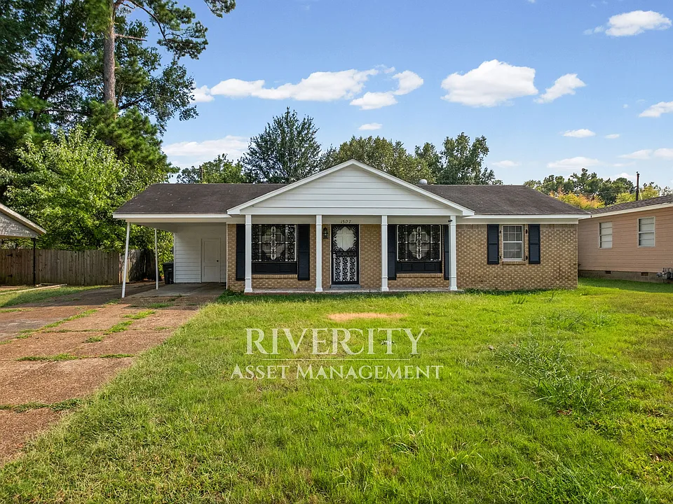 1507 Abernathy Rd