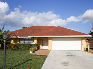 8425 Morning Star Rd, Lake Worth, FL 33467