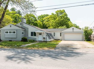 3 Fulton St, Hudson, NH 03051