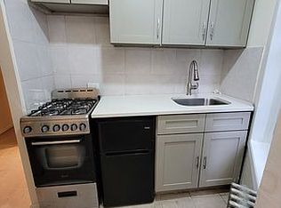 305 E 105th St #33, New York, NY 10029
