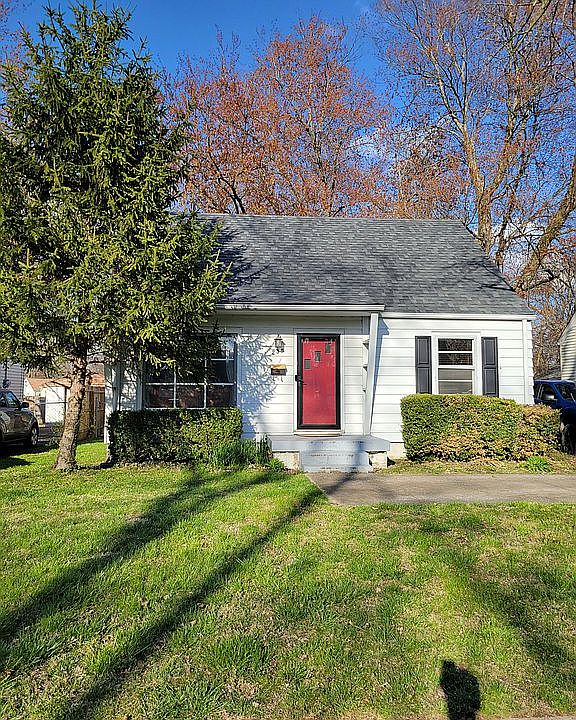 1st image of 235 Kenoak Dr