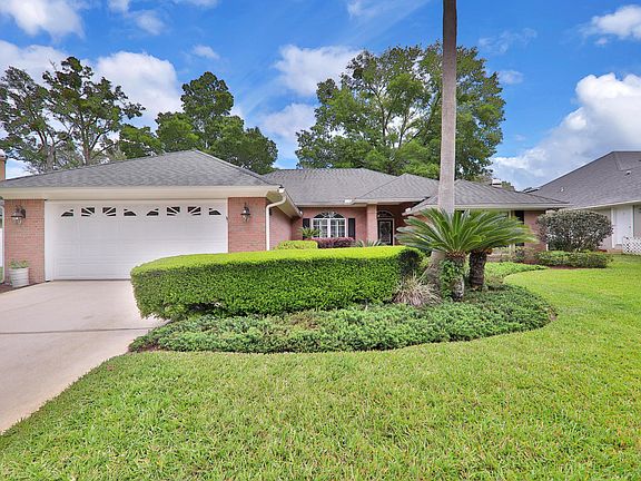 2nd image of 4055 Windsor Park Dr E