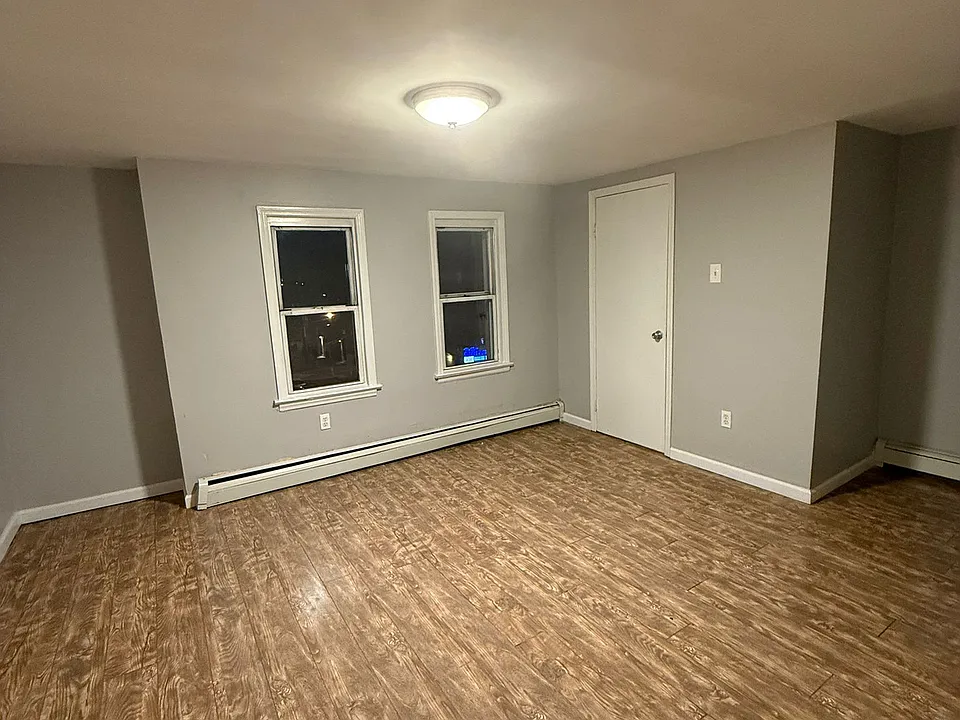 2364 Kennedy Blvd #3