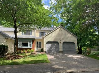 33 Killdeer Dr, Hackettstown, NJ 07840