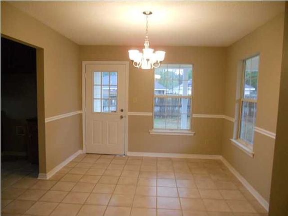 4th image of 5660 Arrow Ave