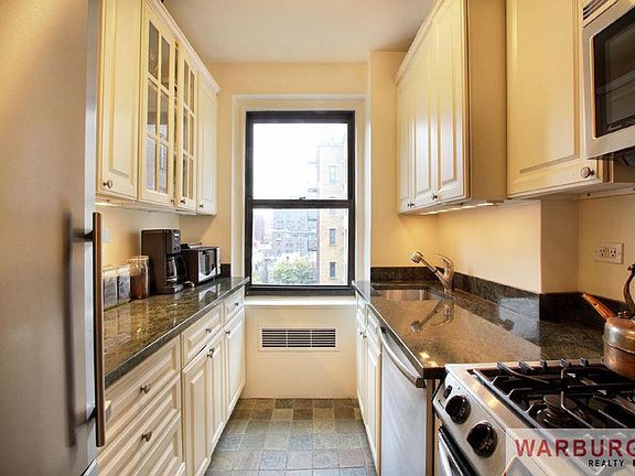 4th image of 152 E 94th St APT 12-E