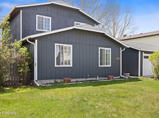 4906 Knickerbocker St, Gillette, WY 82718
