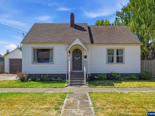 489 D St, Independence, OR 97351