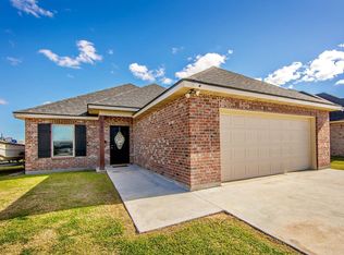241 Darwen Dr, Raceland, LA 70394