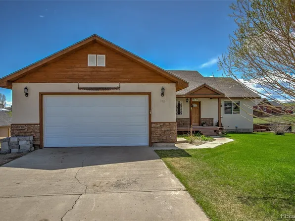 330 Honeysuckle Dr, Hayden, CO 81639