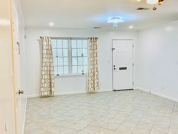 4th image of 89 Grieco Dr