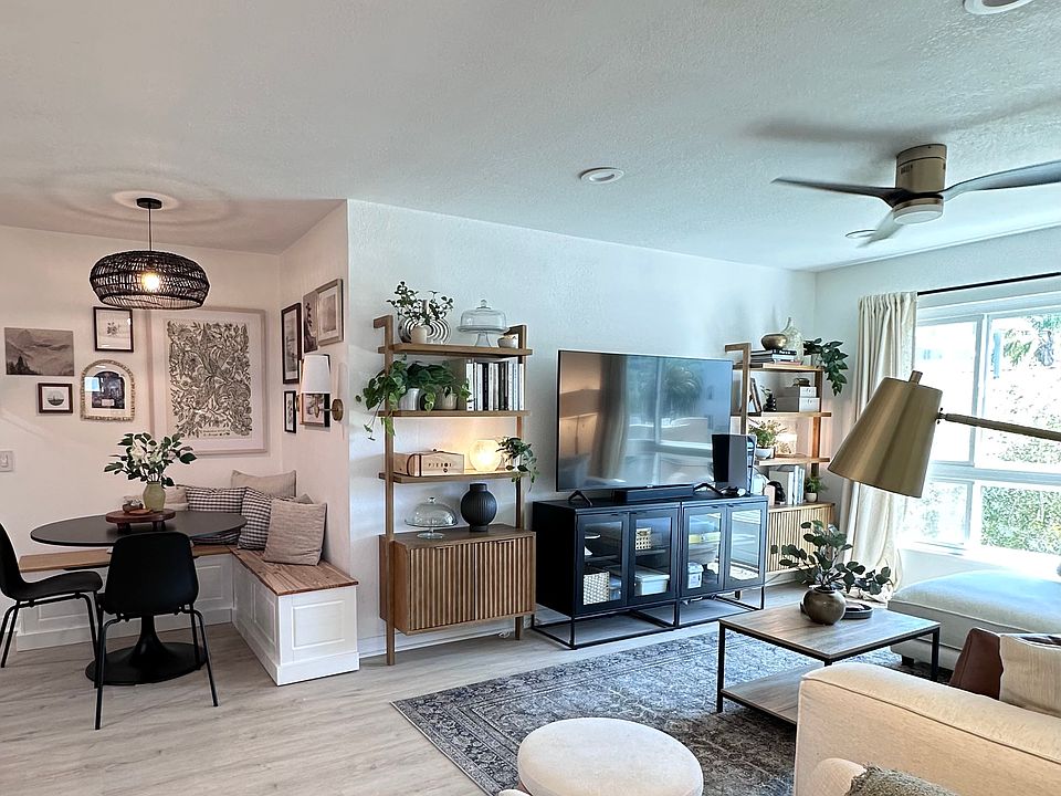 Living and dining area (unit unfurnished)