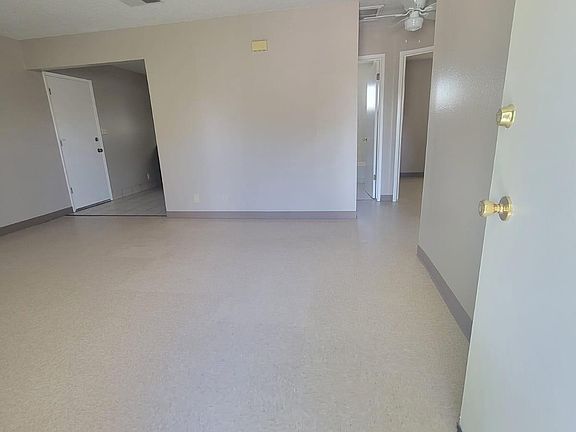 2nd image of 257 N Walnut Ave #257