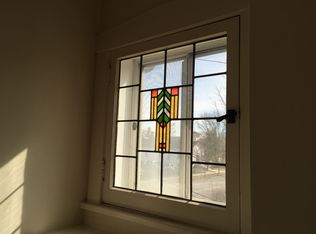 700 Oakwood Ave #2, Lake Forest, IL 60045