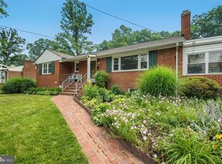 6613 Benson Dr, Alexandria, VA 22306
