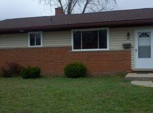 11859 Lori Dr, Sterling Heights, MI