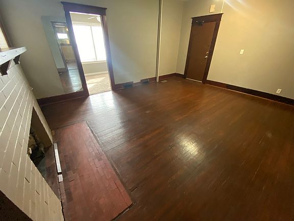5th image of 2224 A St #1