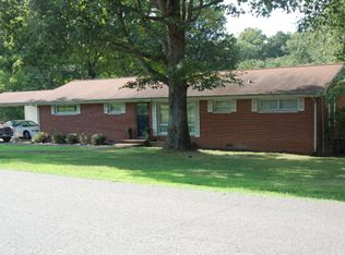 243 Mabry St, Camden, TN 38320