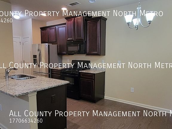4th image of 314 Woodson Way