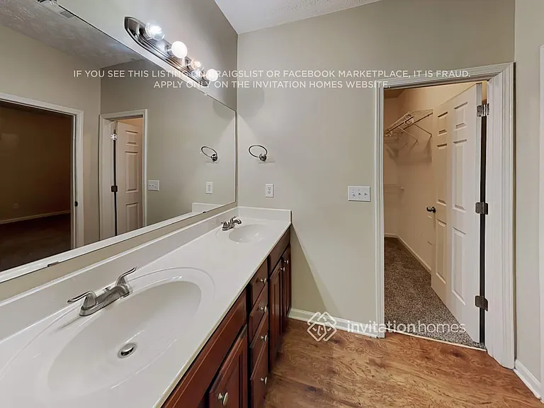 527 Gables Ct — Photo 12