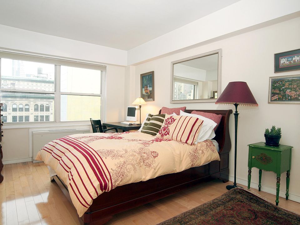 2nd image of 7 E 14th St APT 18W