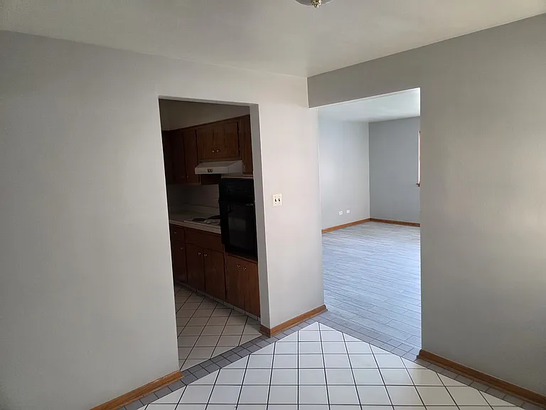 41 Conti Pkwy — Photo 7
