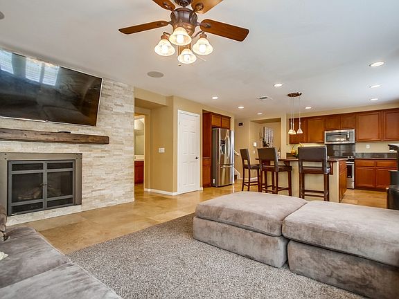 2nd image of 481 Sea Holly Ct