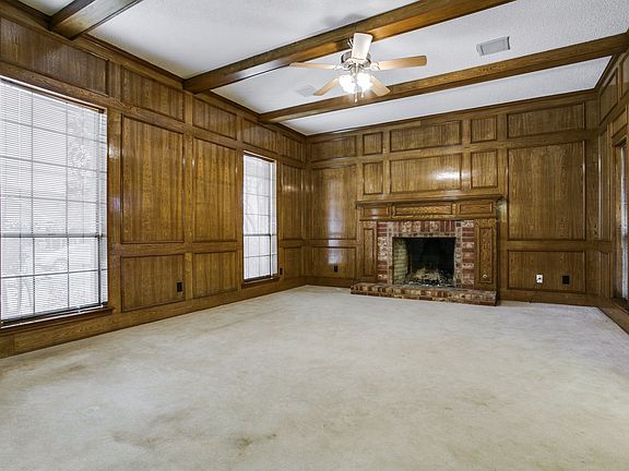 4th image of 1806 Normandy Dr