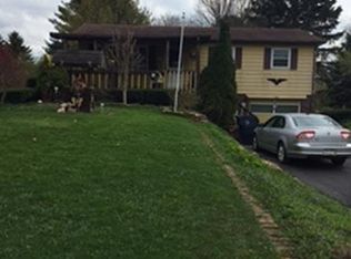 21953 Russet Dr, Meadville, PA 16335