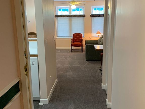 3rd image of 2036 14th Ave APT 205