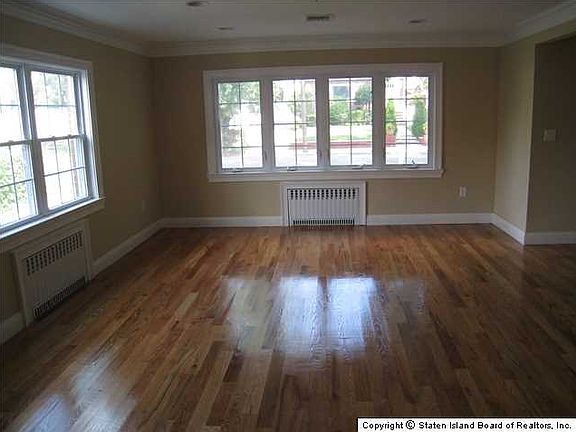 2nd image of 111 Beverly Ave