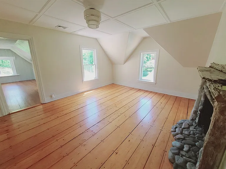 56 Cliff St #2 — Photo 7