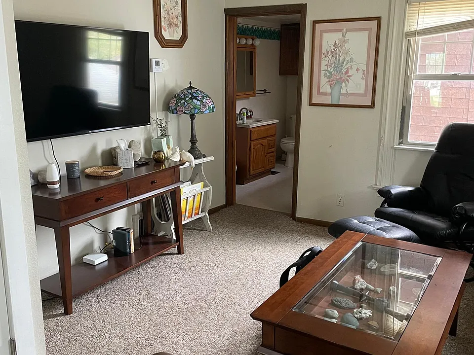 77 E Sanborn St #3