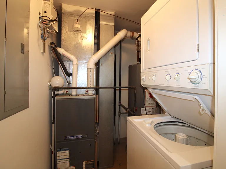 917 N Ashland Ave #2 — Photo 10